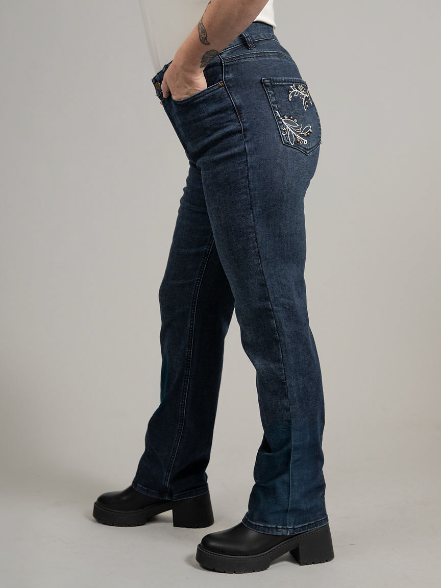 Charlotte Curvy Straight Jeans With Hotfix Details