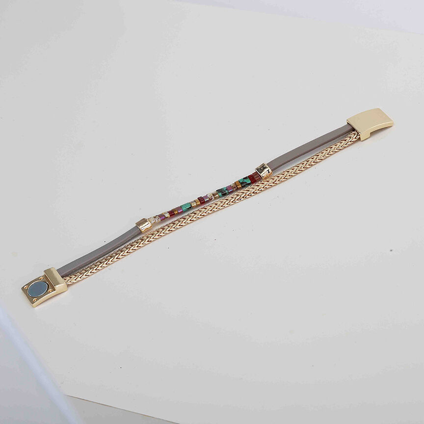 Magnetic Closure Leather Bracelet Image 2