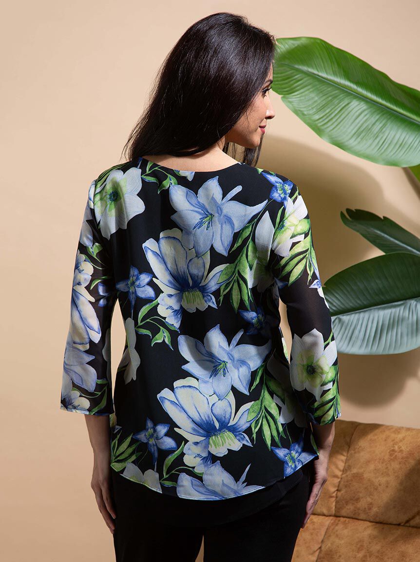 &frac34; Sleeve Rhinestone Embellished Blouse Image 4