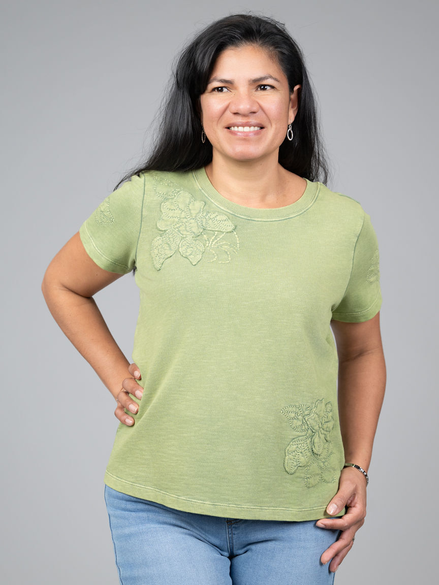 Short Sleeve Top With Embroidered Applique
