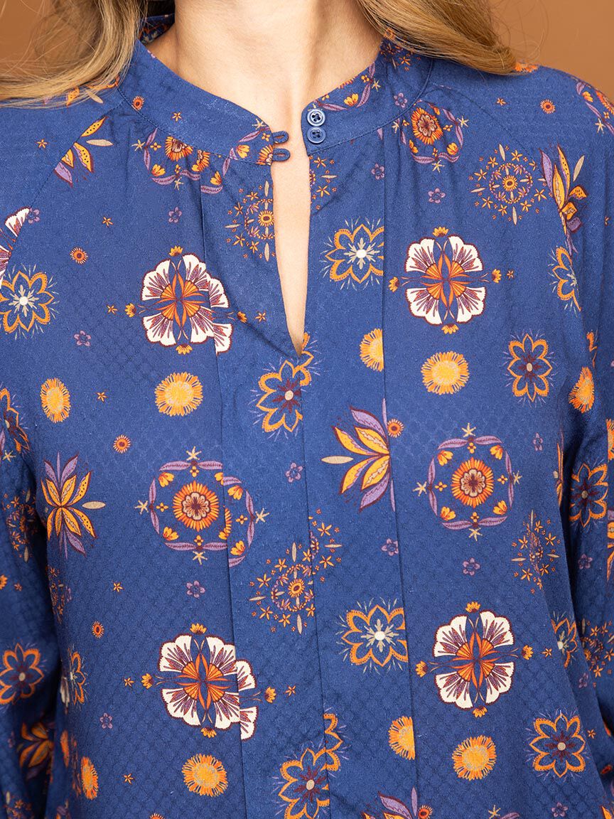 Long Sleeve Blouse in Festive Print Image 5