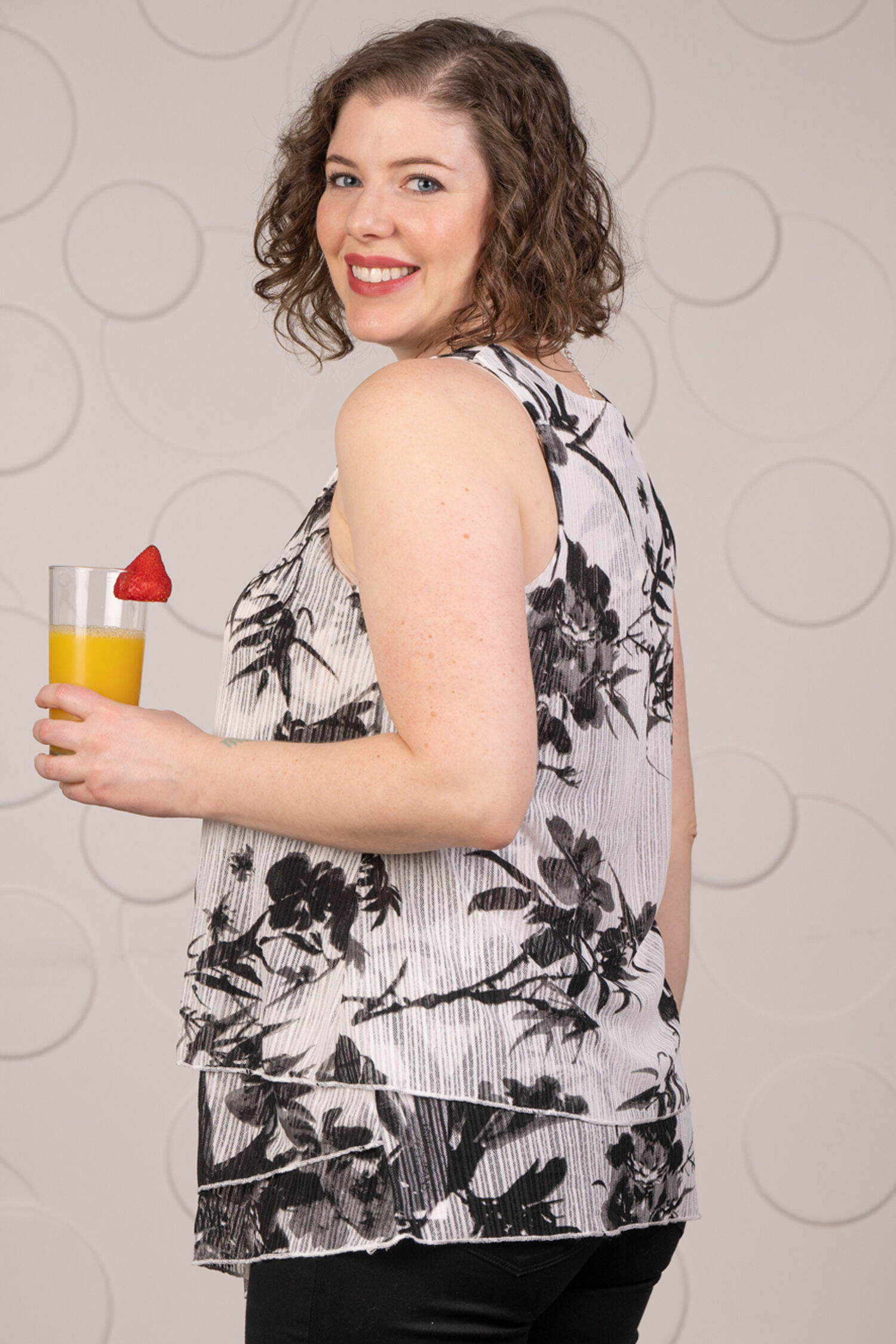 Layered Sleeveless V-neck Top Image 3