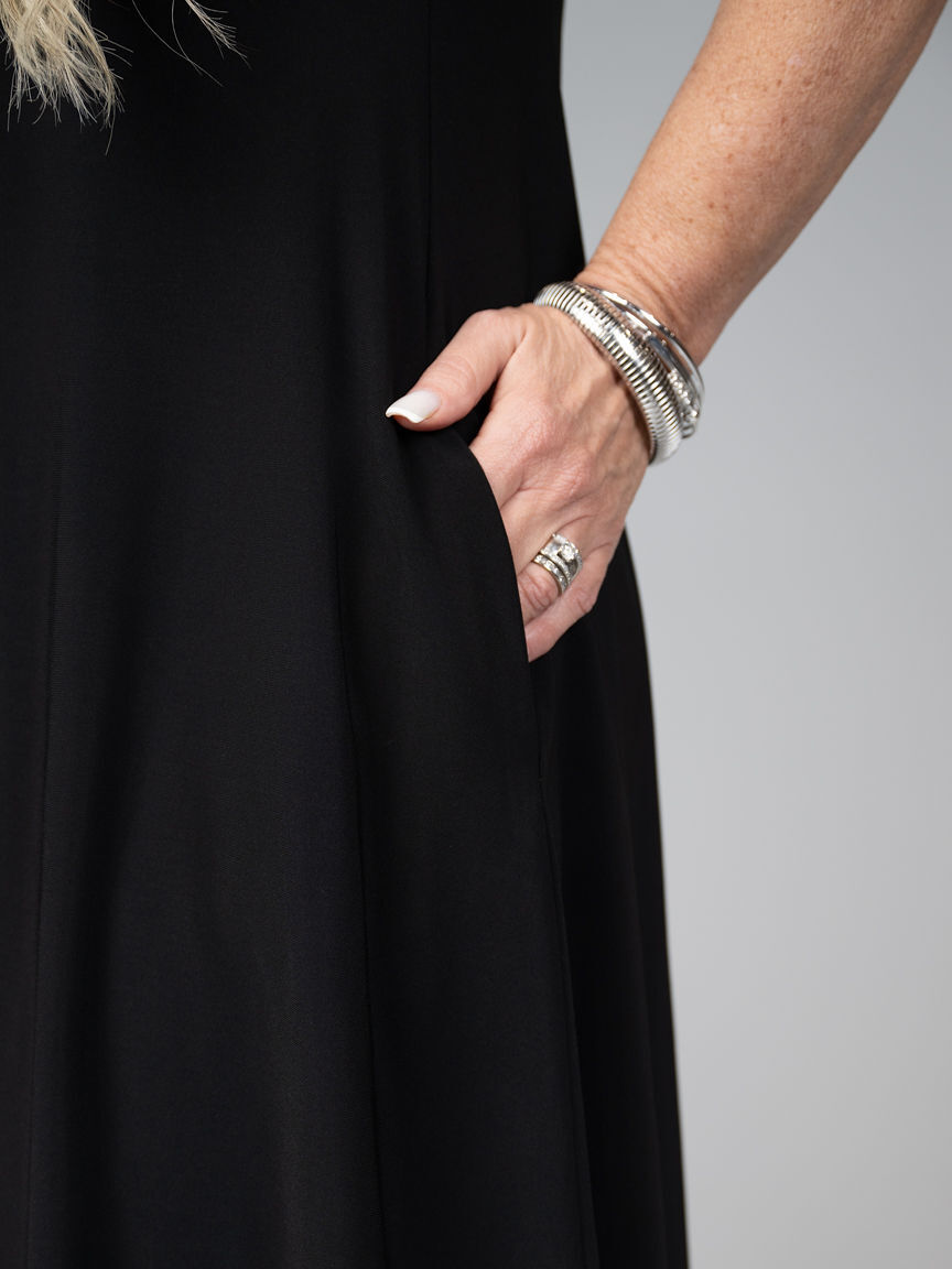 Short Sleeve Midi Dress With Pockets