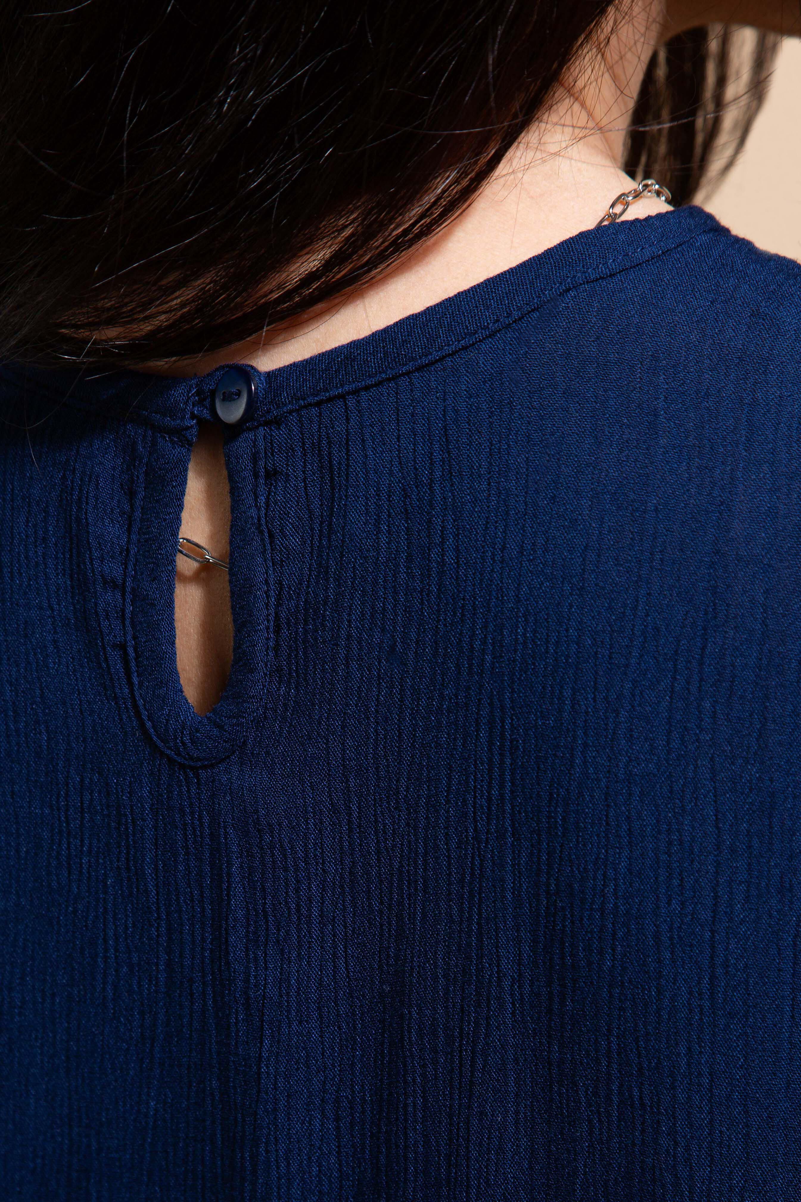 Sleeveless Ruffle Hem Blouse Image 5