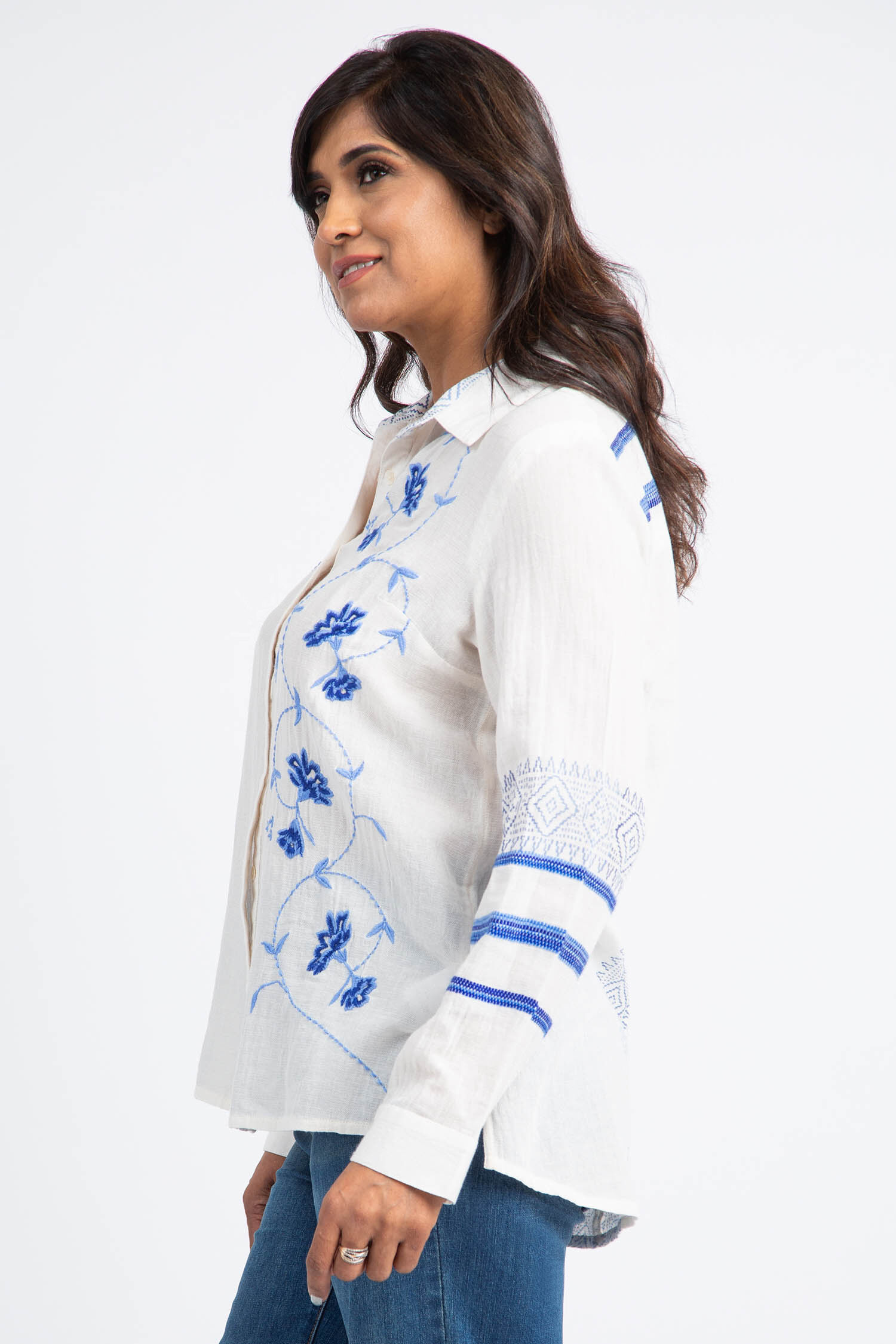 Button-Up Blouse w/ Floral Embroidery Image 3