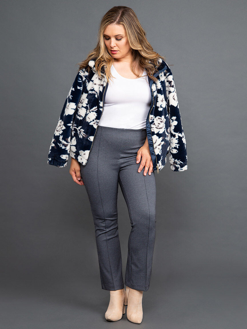 Pull-On Ankle Pant w/ Front Seam