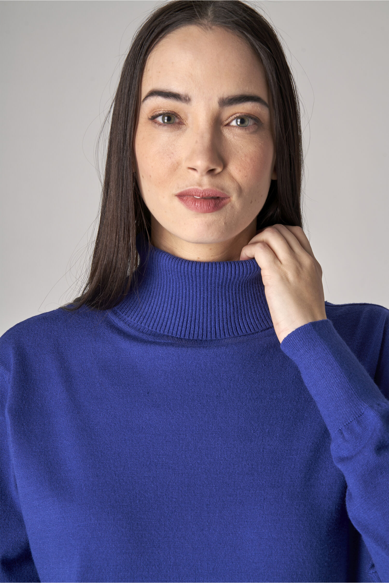 Long Sleeve Turtleneck Sweater Image 2