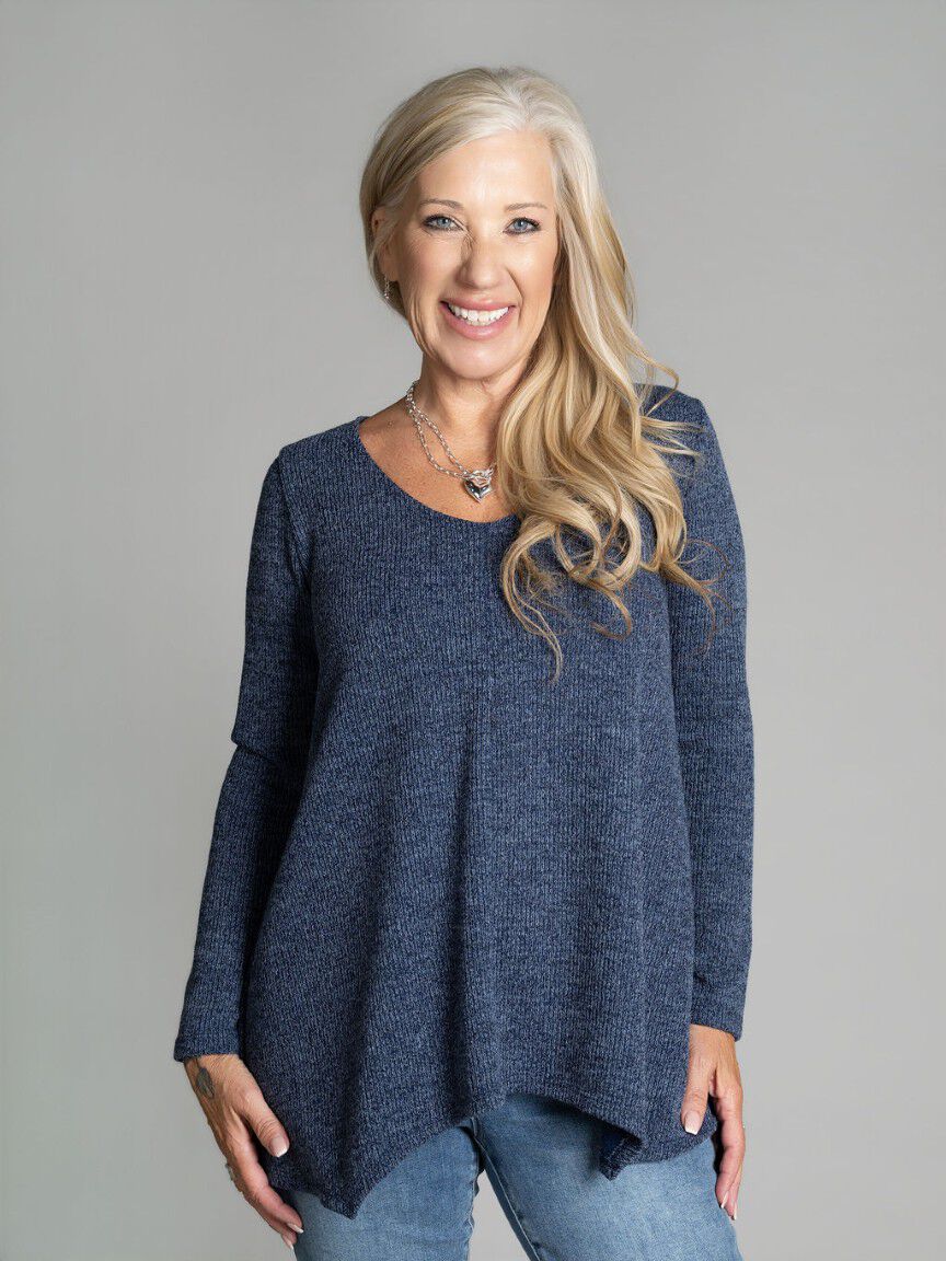 3/4 Sleeve Asymmetrical Hem Top