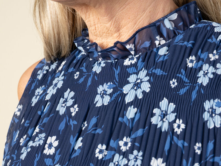 Sleeveless Printed Halter Maxi Dress Image 5