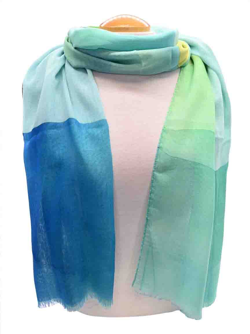 Lightweight Abstract Scarf