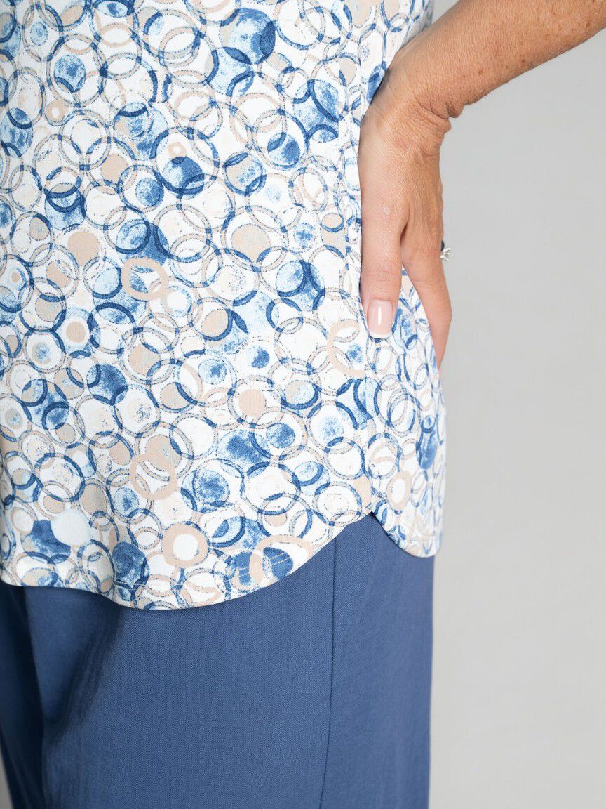 Elbow Sleeve Printed Top Image 2