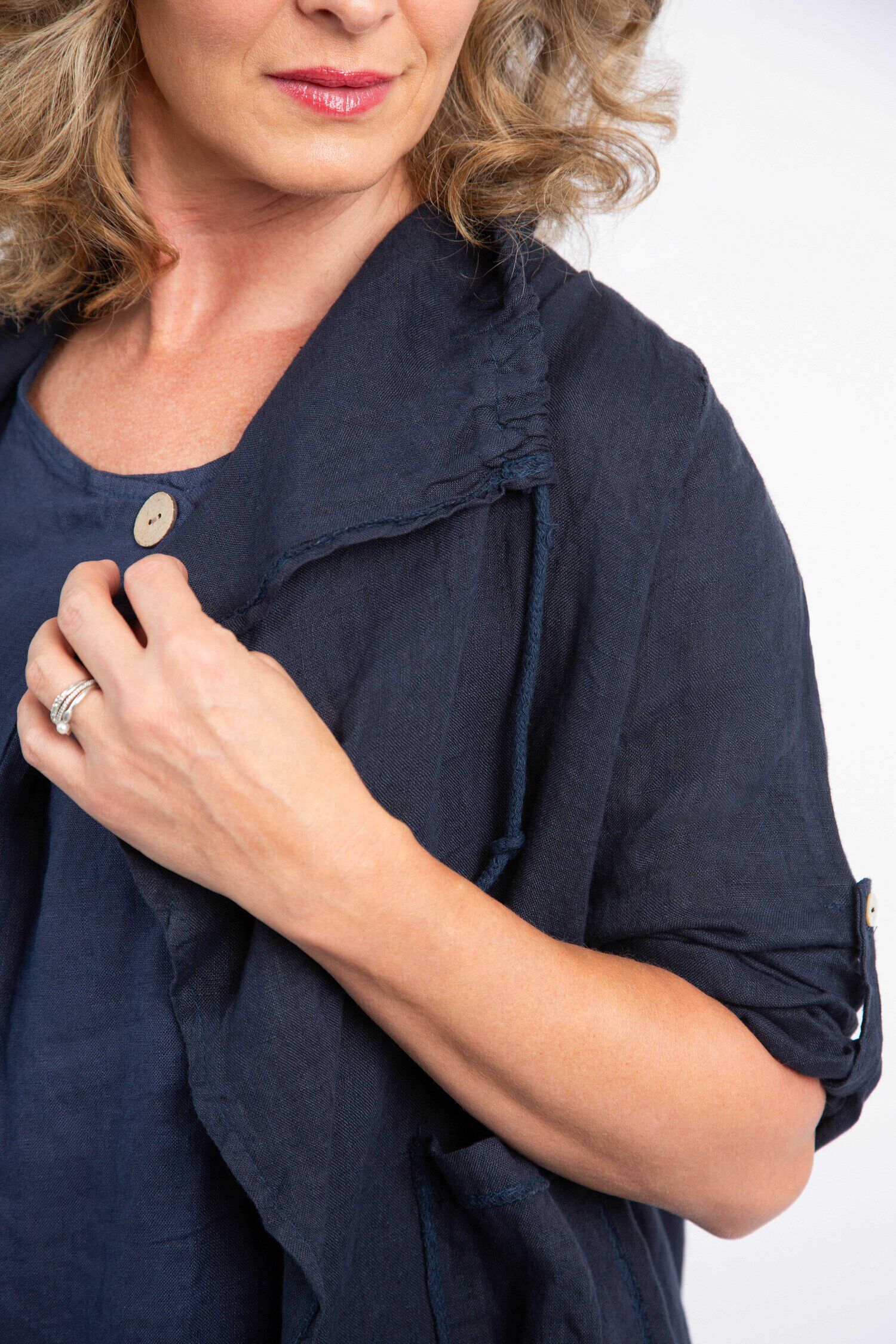 &frac34; Sleeve Linen Cardigan Image 5