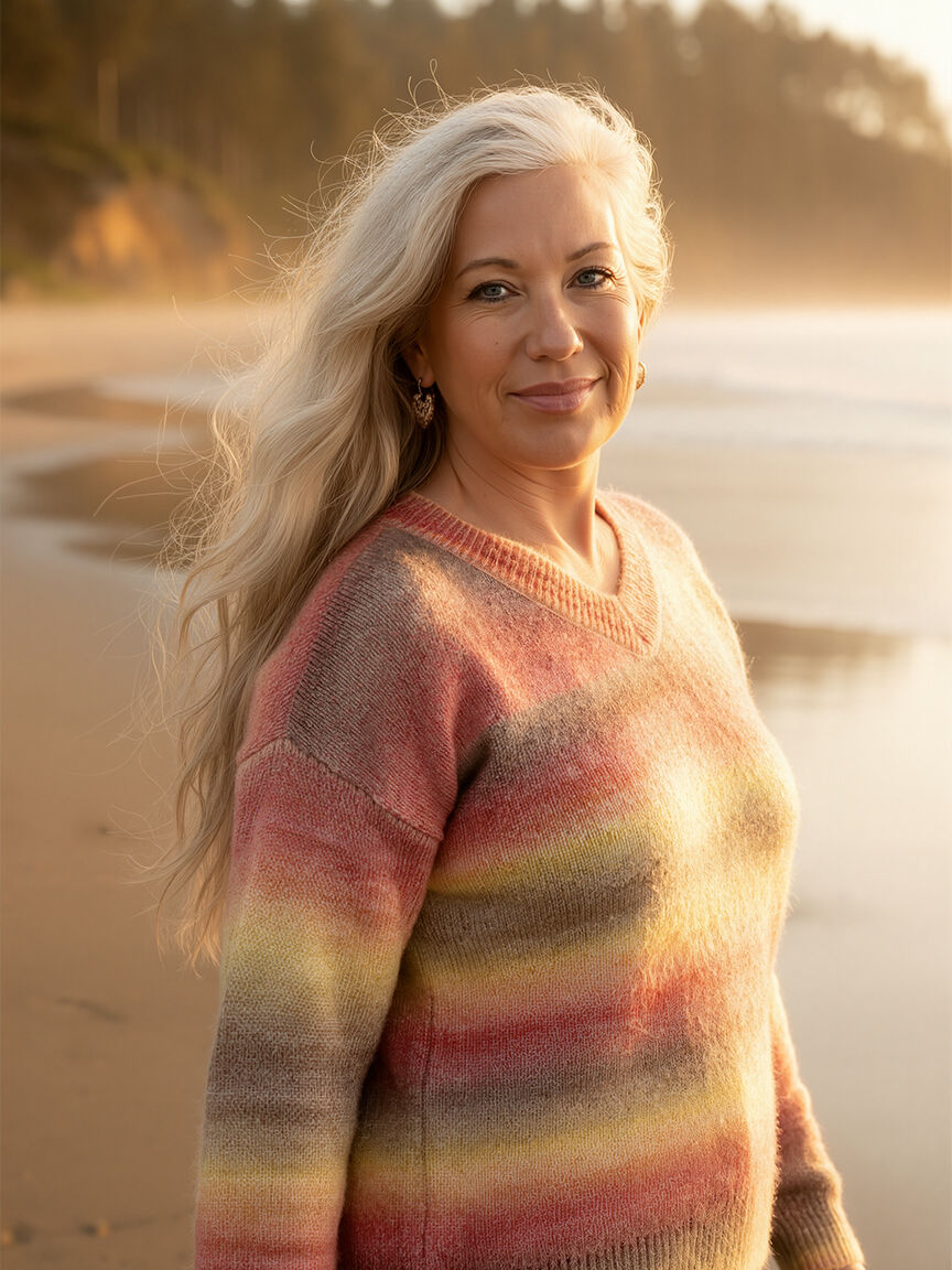 Long Sleeve Knit V-Neck Sweater 