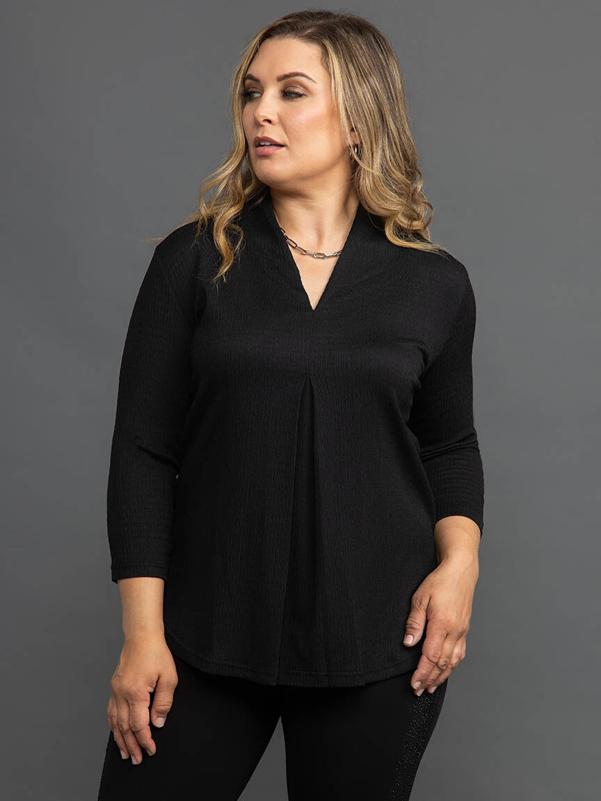 Textured &frac34; Sleeve Top Image 2