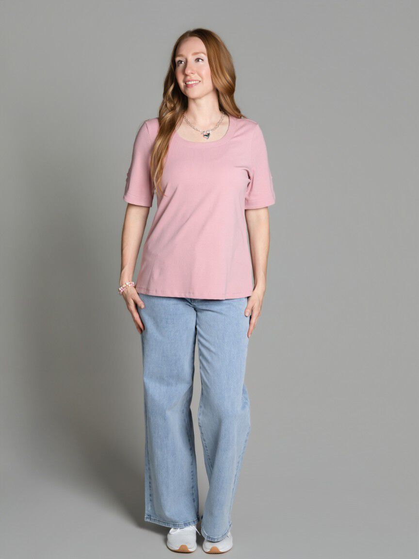 Round Neckline Short Sleeve Top