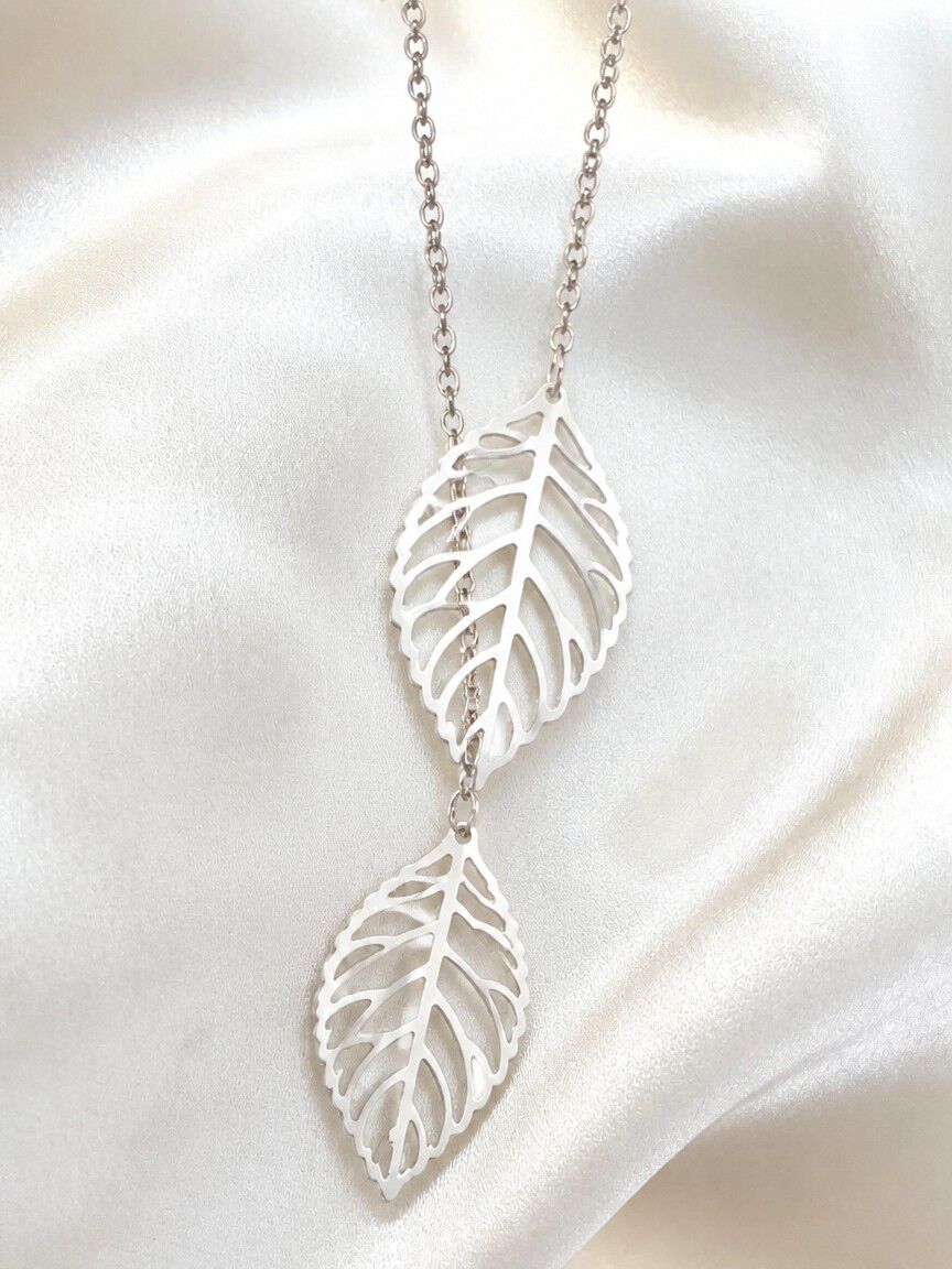Double Leaf Necklace Image 1