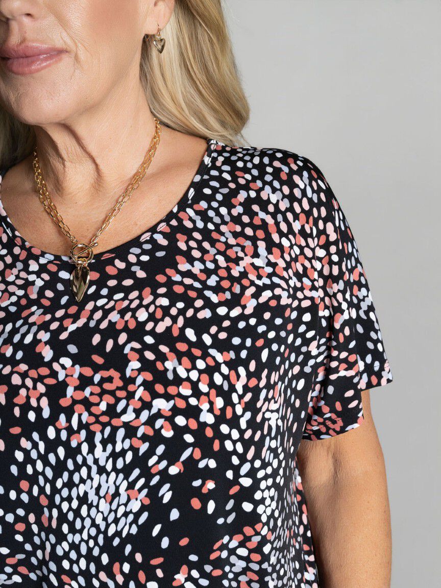 Everyday Crew Neck Top
