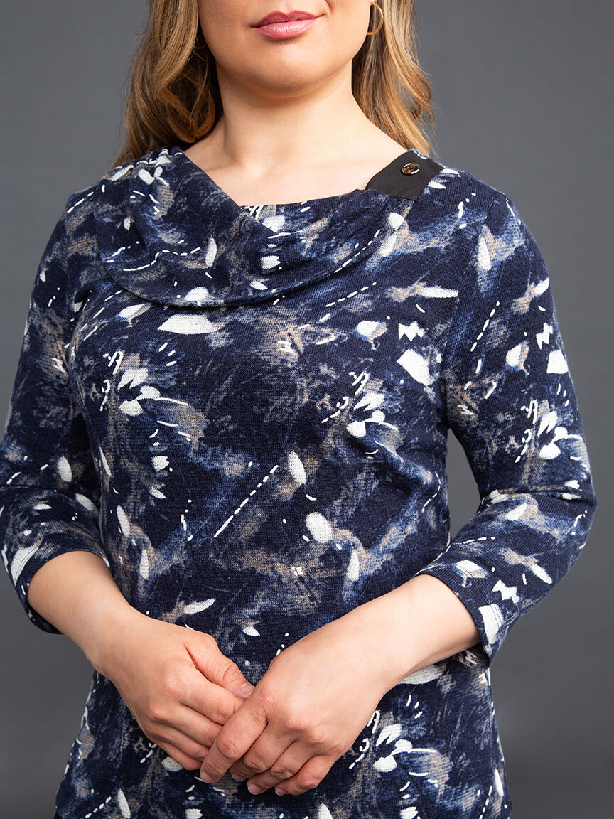 Draped Neck Floral Hatchi Top Image 5