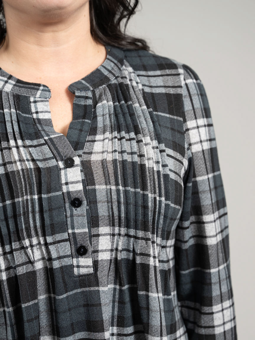 &frac34; Sleeve Plaid Blouse Image 4