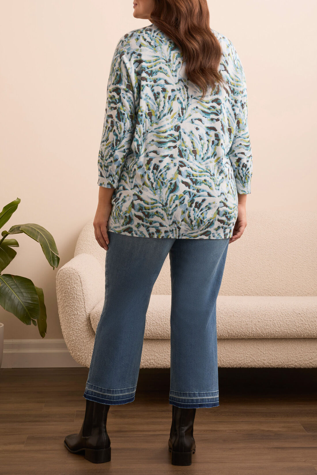 3/4 Sleeve Crew Neck Sweater Image 4