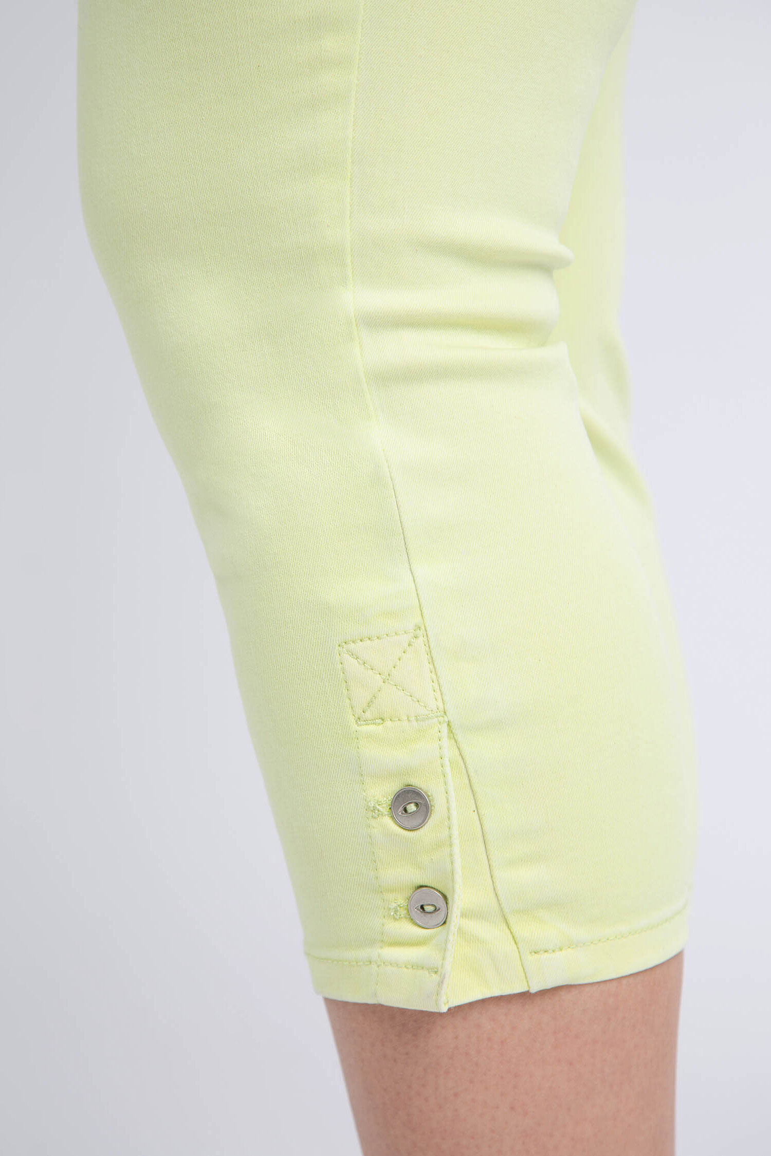 Pull-On Denim Capri Image 4