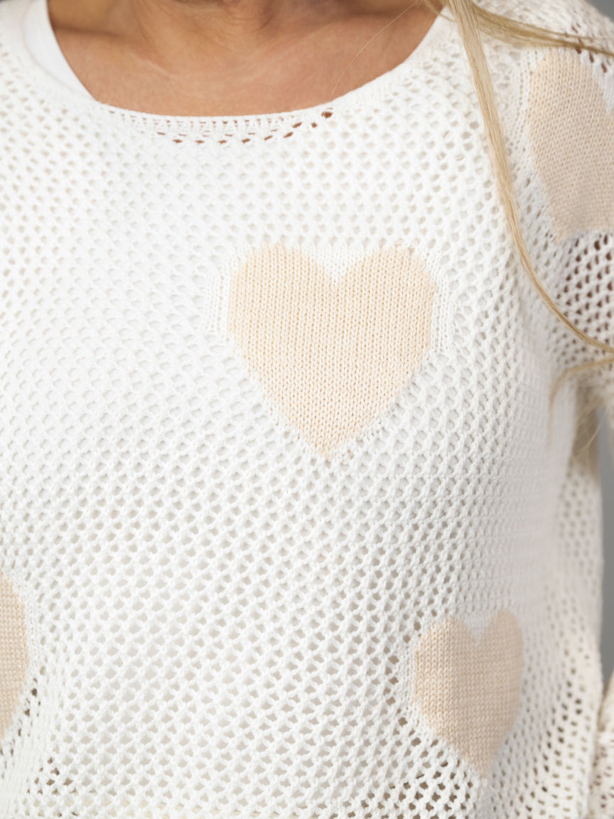 Wide knit Sweater With Hearts
