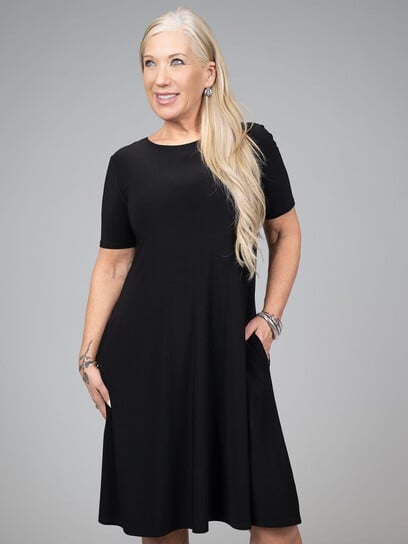 Stylish Dresses & Jumpsuits - Suzanne's Fashions Stylish Dresses & Jumpsuits - Suzanne's Fashions