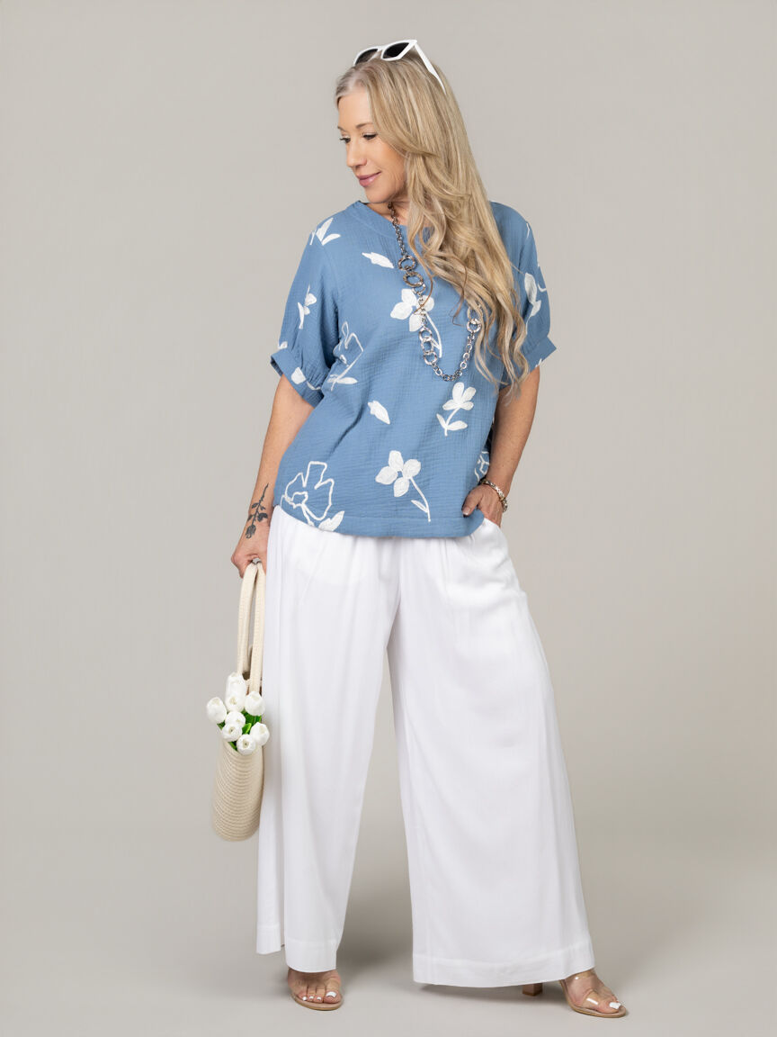 Elbow Sleeve Embroidered Top