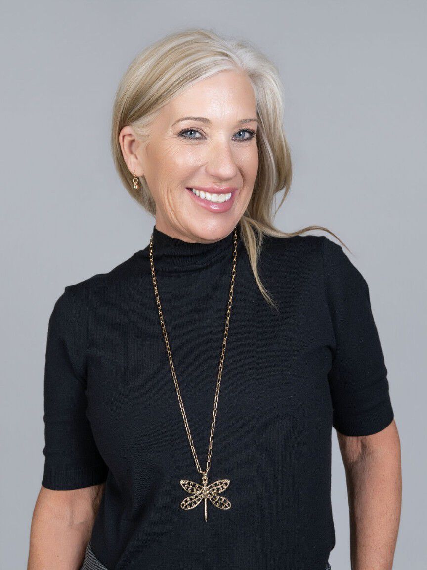 Dragonfly Pendant Necklace Set