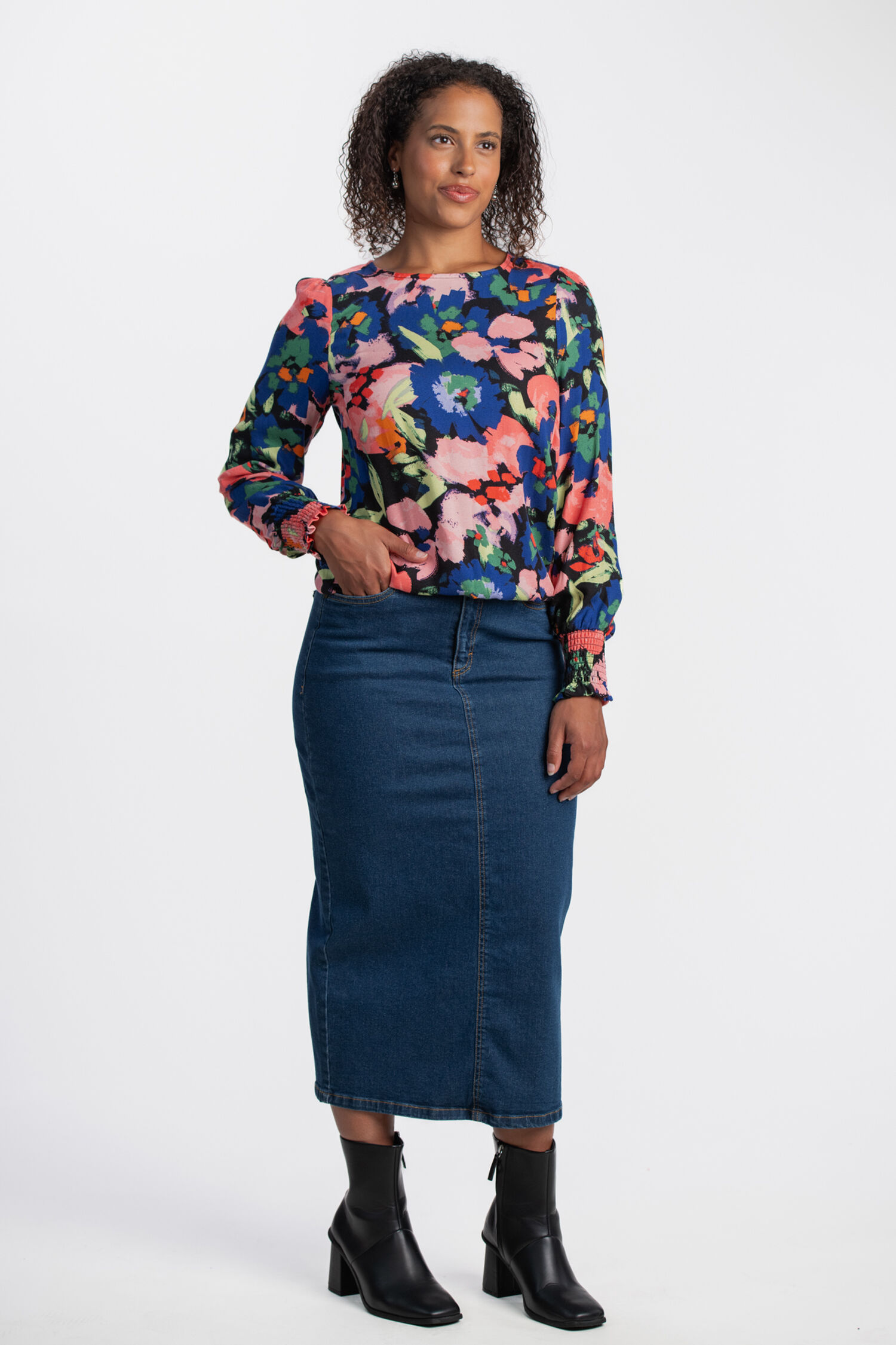 Long Sleeve Floral Blouse  Image 4