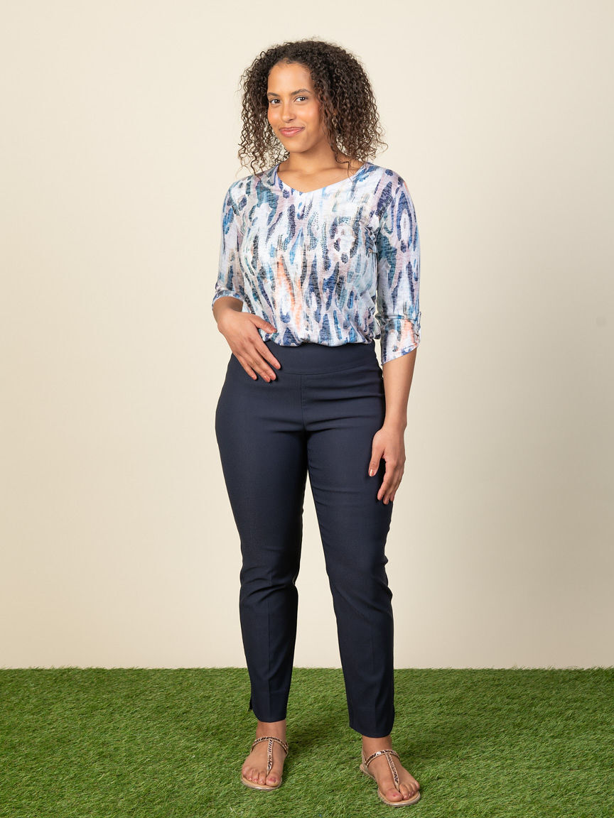 Solid Techno Petal-Slit Ankle Pant