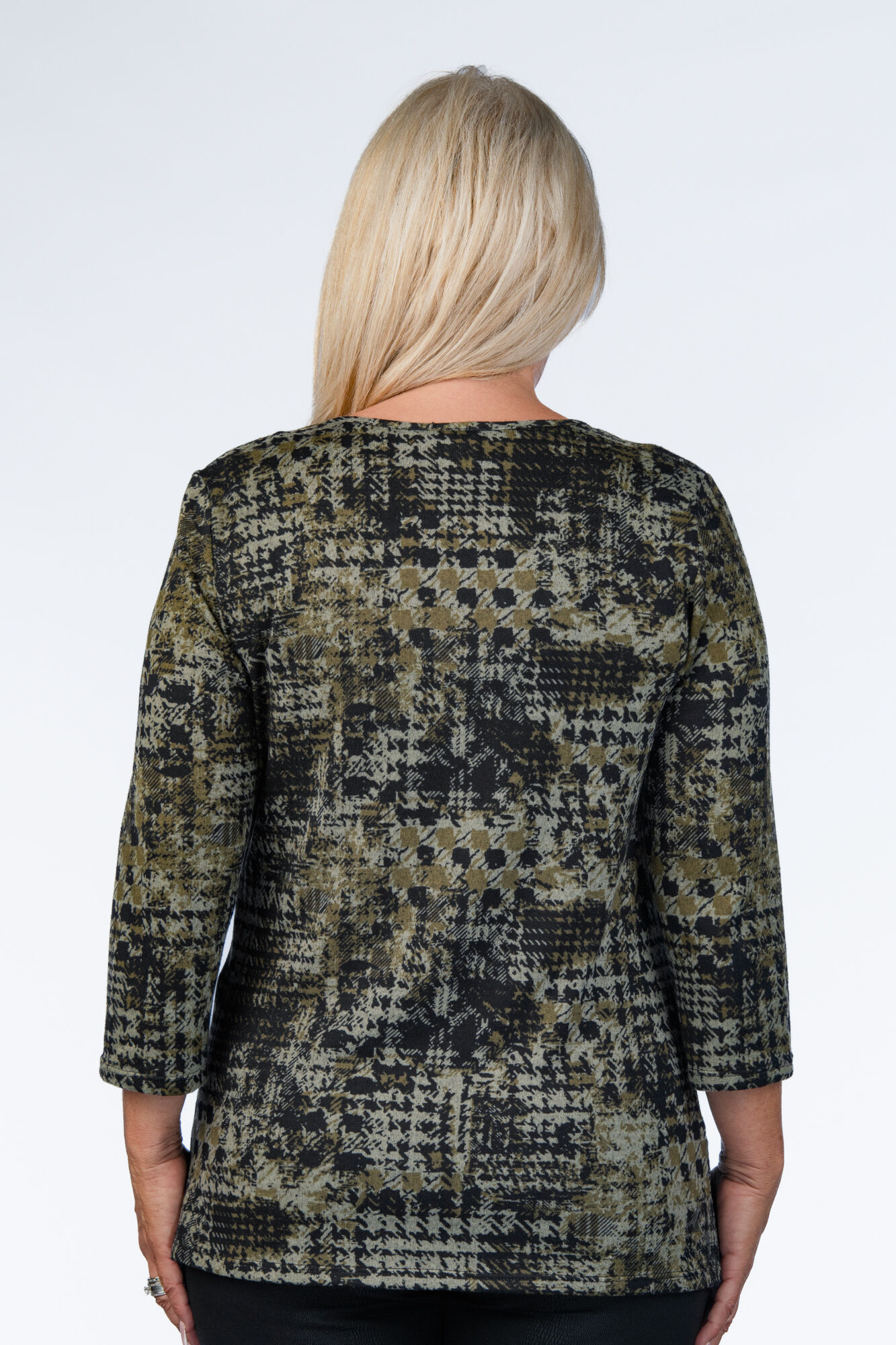 Chevron Knit Shirt Image 2