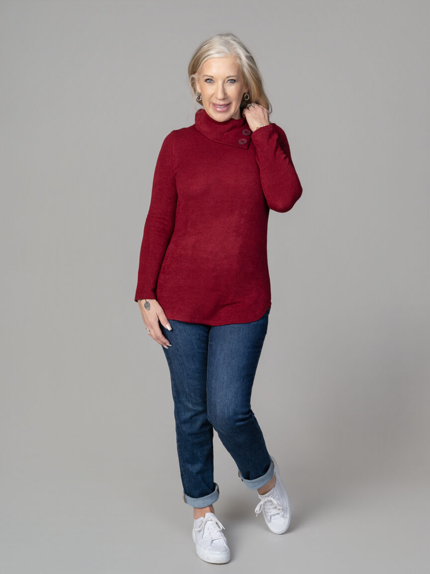 Long Sleeve Cowl Kneck Sweater
