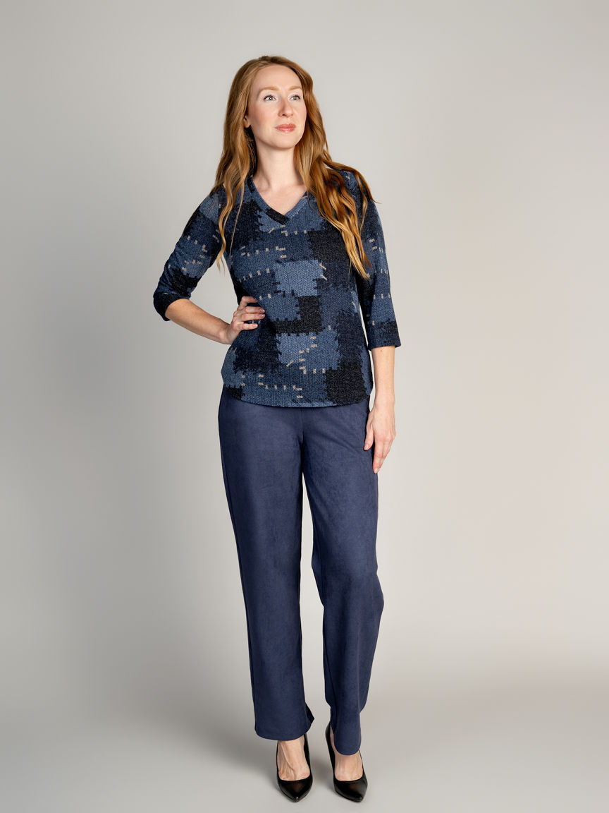 3/4 Sleeve V-Neck Knit Top