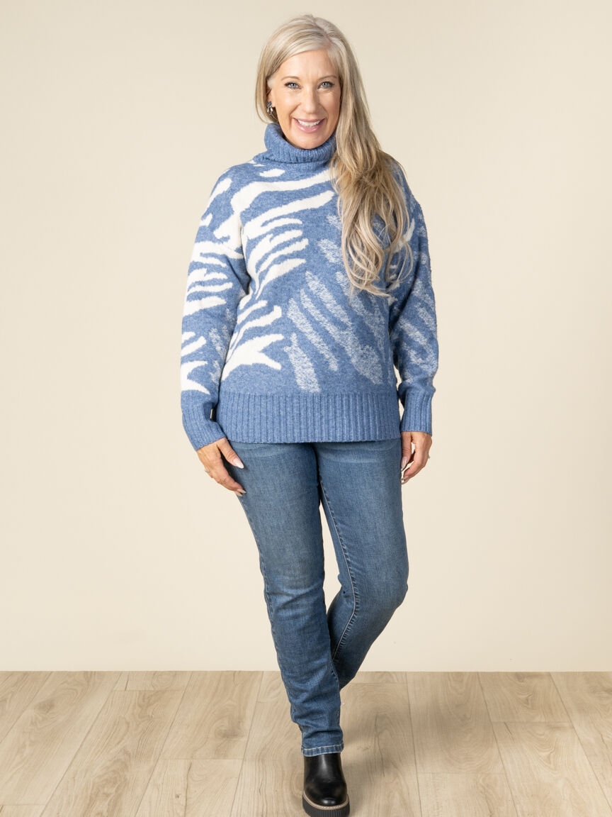 Long Sleeve Animal Print Turtle Neck