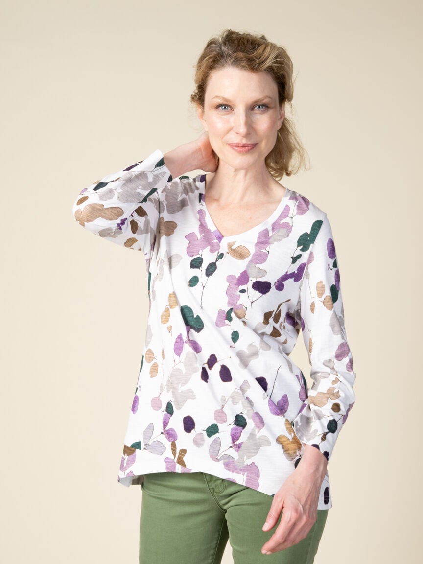 3/4 Sleeve Roll Tab Top 