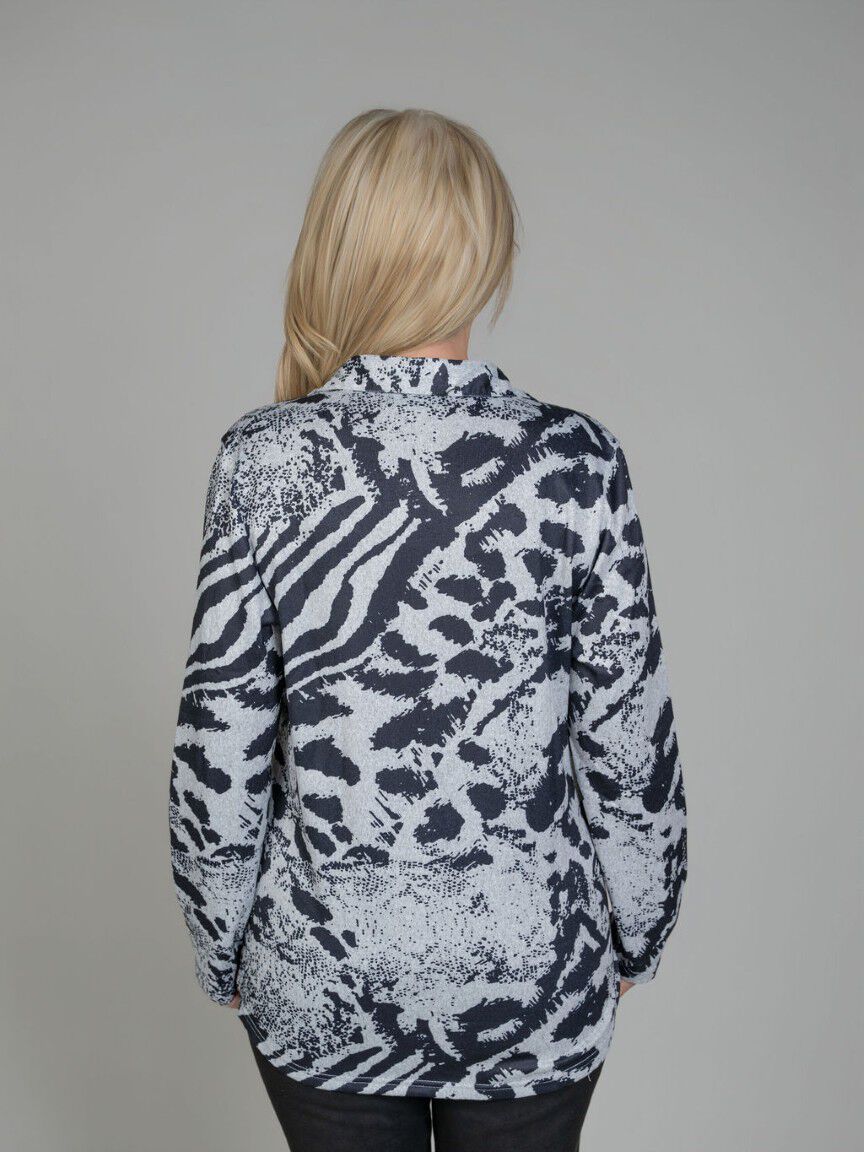 Lightweight Button-Front Top