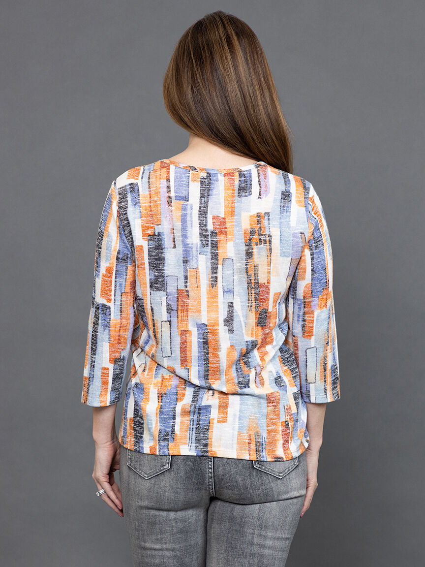 &frac34; Sleeve Vibrant Print Top   Image 4