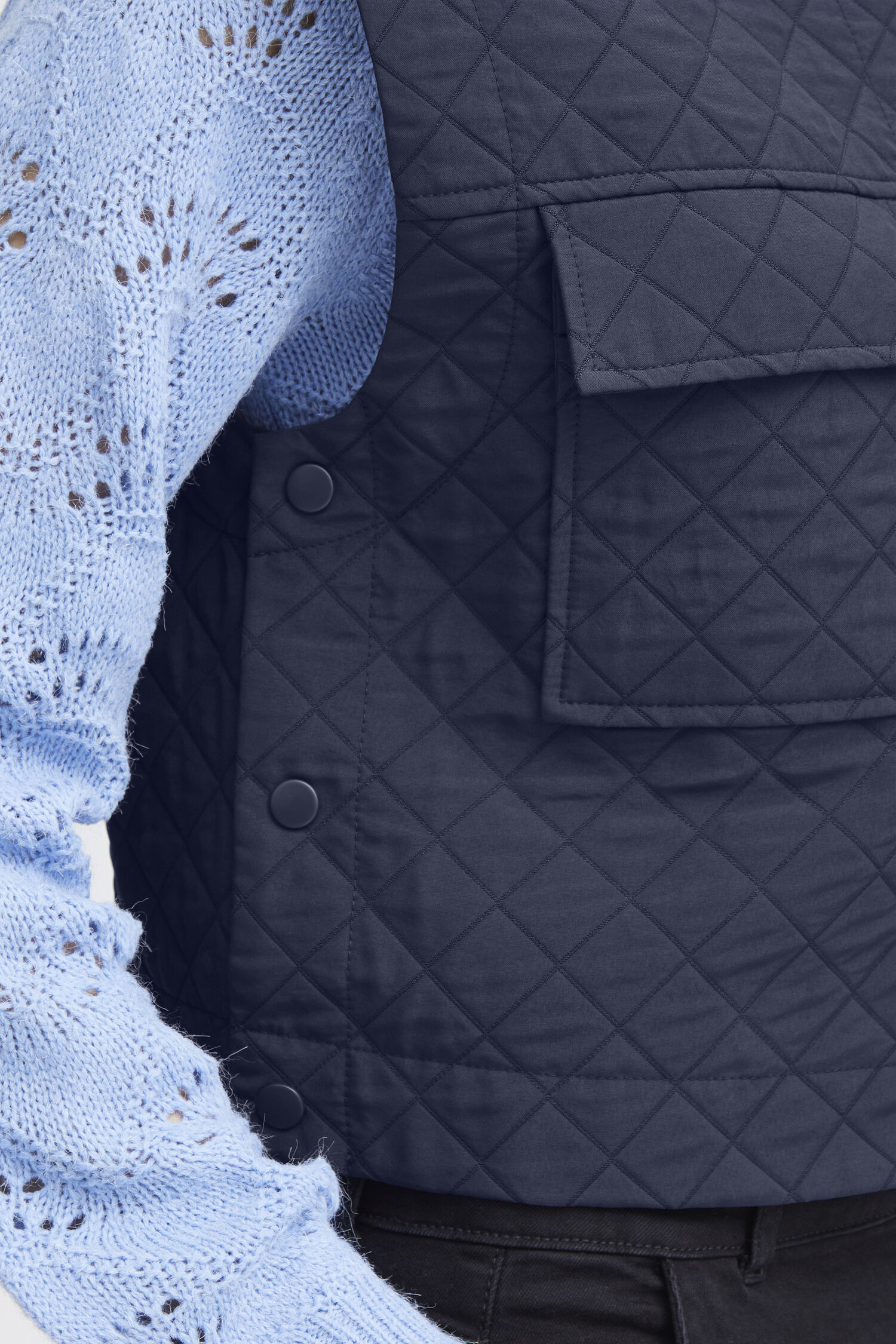 Quilted Snap Vest Image 4