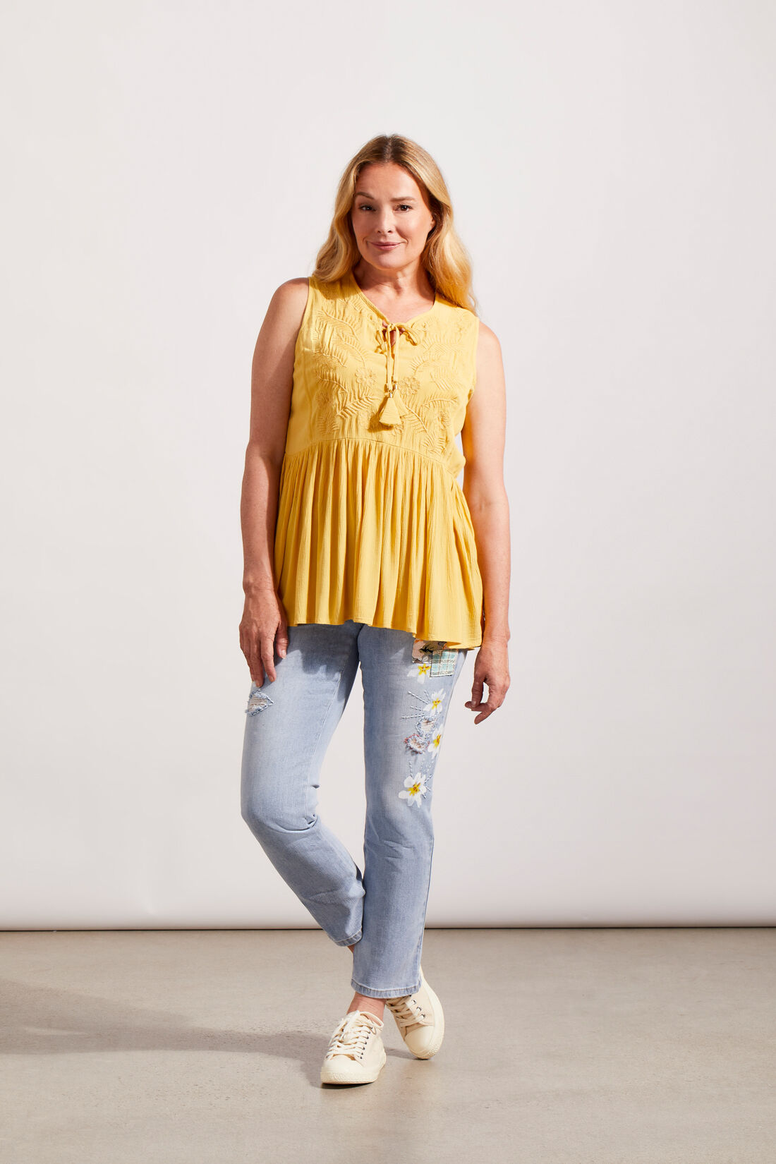 Embroidered Pull-On Ankle Jeans Image 1