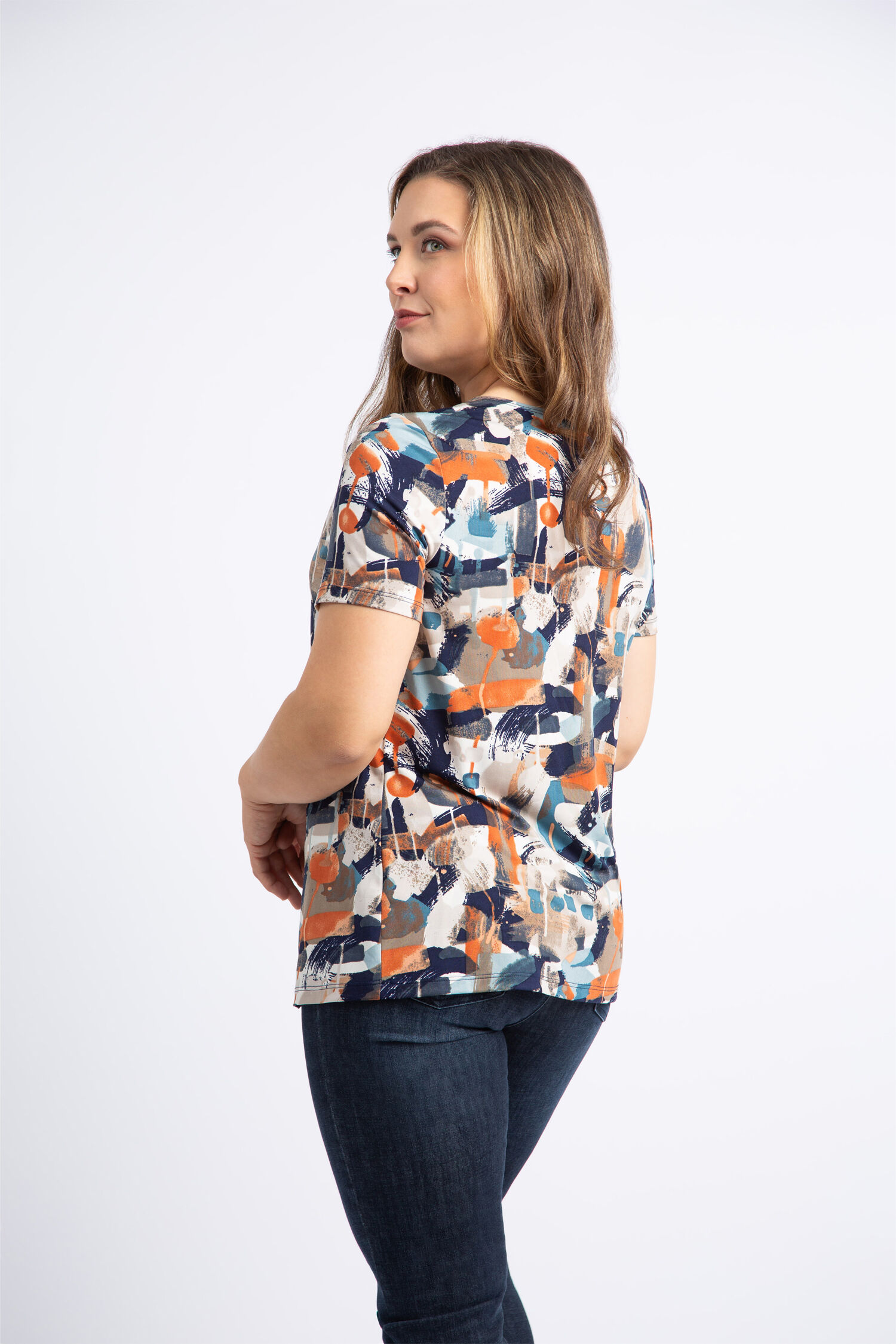 Short Sleeve Twist Neck Top  Image 4