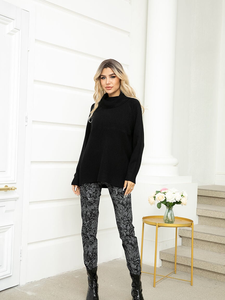 Long Sleeve Ribbed Turtle Neck Sweater