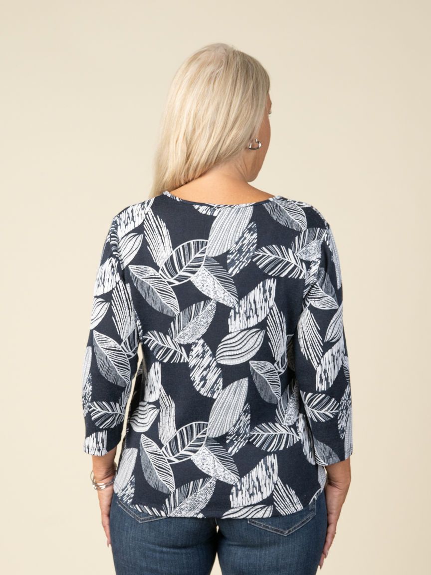 3/4 Sleeve V-Neck Leaf Print Sweater