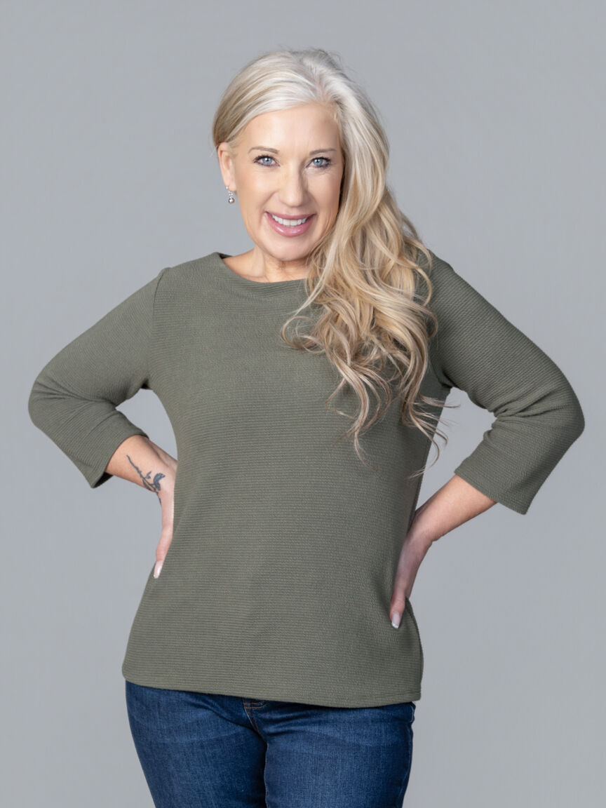 Crew Neck Top With Button Accent Image 4