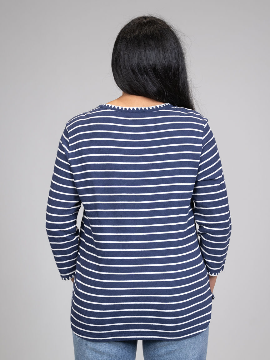 3/4 Sleeve Crew Neck Top With Contrast Detail