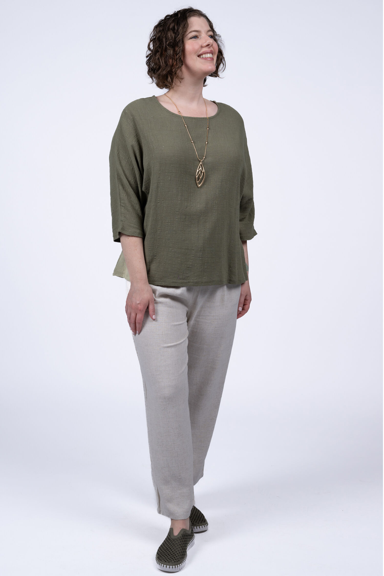 &frac34; Sleeve Slub Knit Blouse Image 2