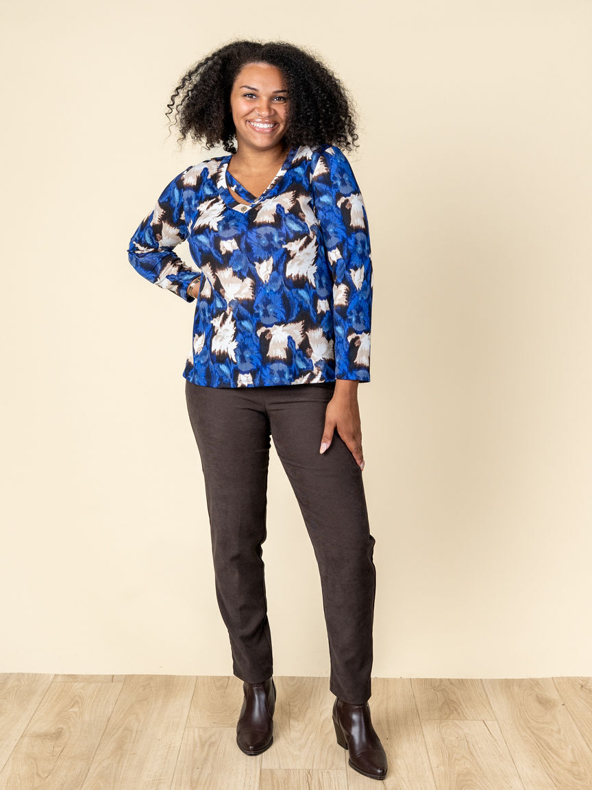 Long Sleeve V-Neck Top 