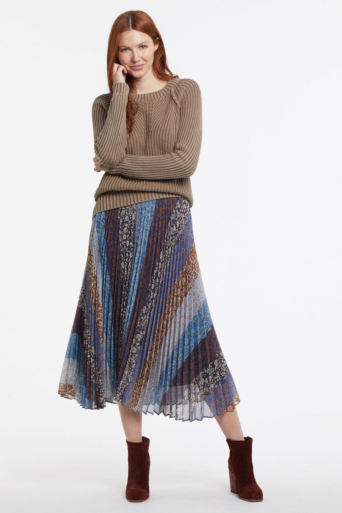 Pleat Skirt Image 1