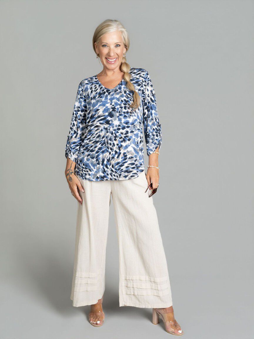 3/4 Sleeve Top With V-Neckline
