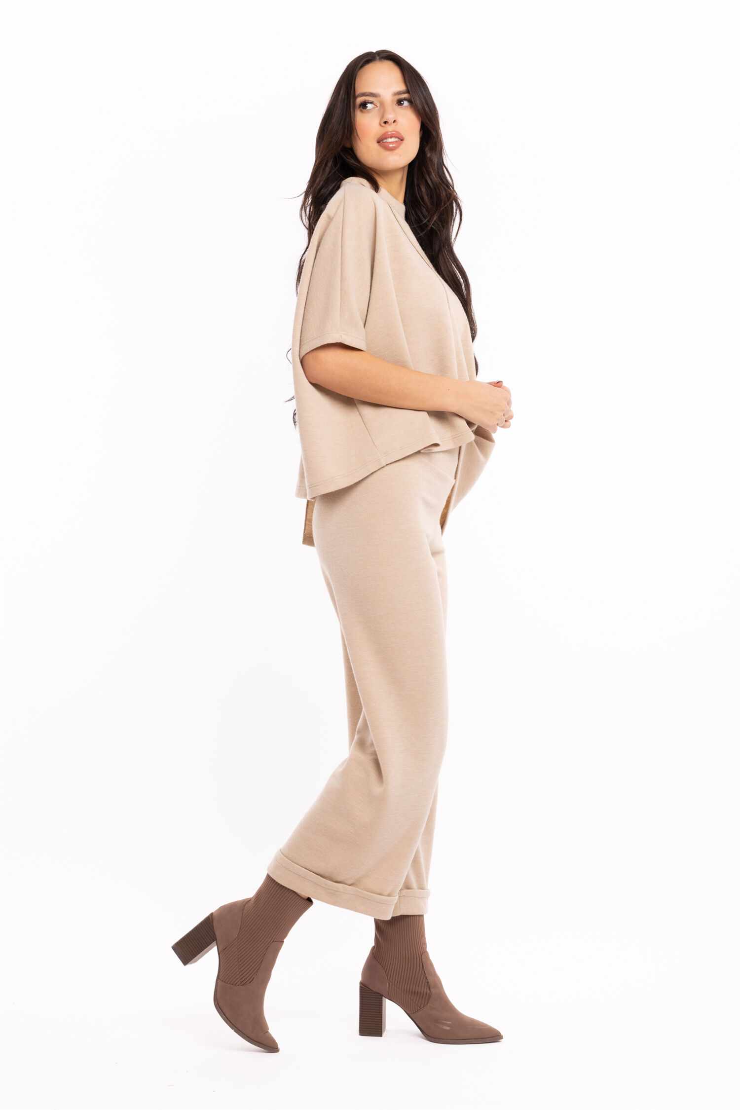 Asymmetrical Hem Cap Sleeve Sweater Image 2